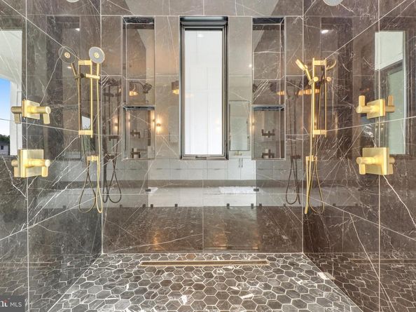 7816 Georgetown Pike, Mclean VA 22102