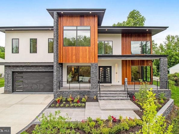 7816 Georgetown Pike, Mclean VA 22102