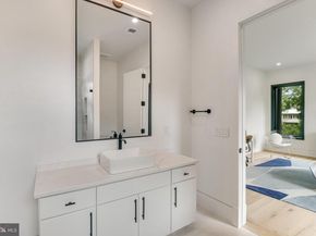 7816 Georgetown Pike, Mclean VA 22102