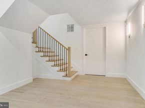 7816 Georgetown Pike, Mclean VA 22102