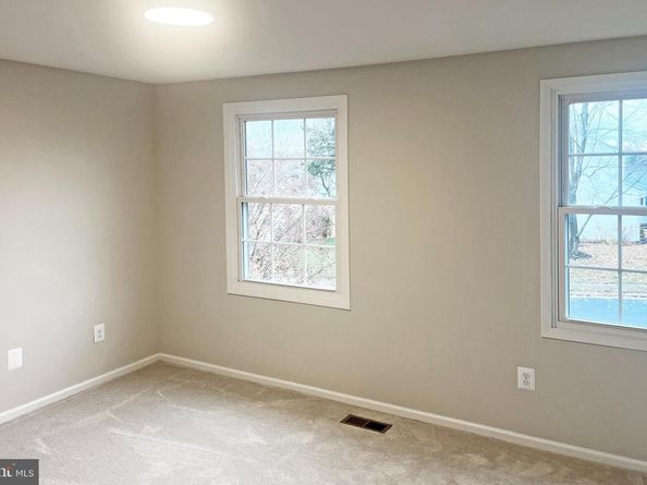 1330 Rock Chapel Road, Herndon VA 20170