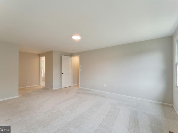 1330 Rock Chapel Road, Herndon VA 20170