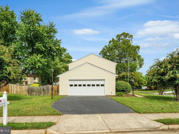 1330 Rock Chapel Road, Herndon VA 20170
