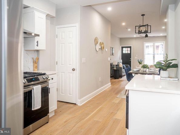 2938 Poplar Street, Philadelphia PA 19130