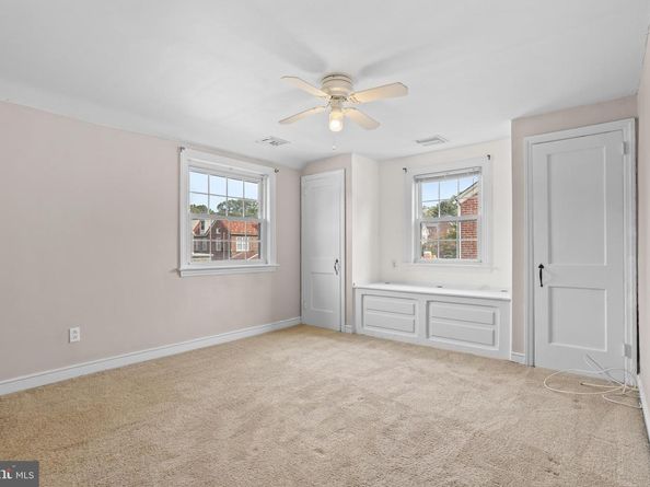 30 Wayne Avenue, Springfield PA 19064