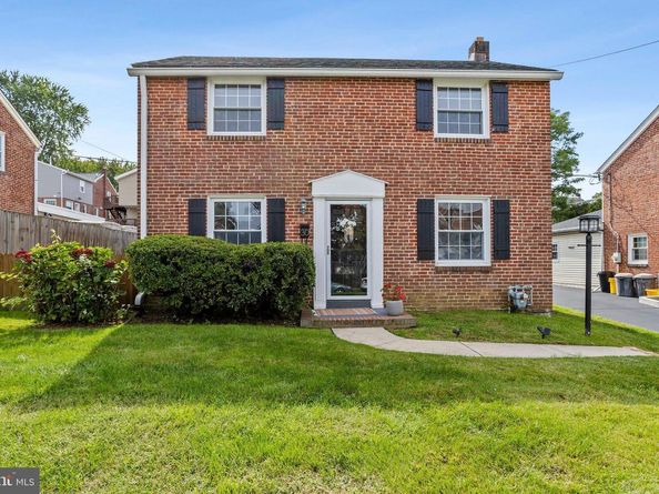 30 Wayne Avenue, Springfield PA 19064