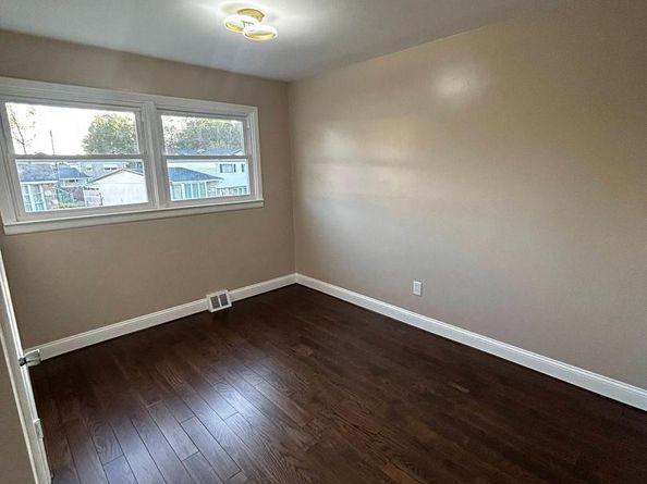 3803 Dorchester Road, Philadelphia PA 19154