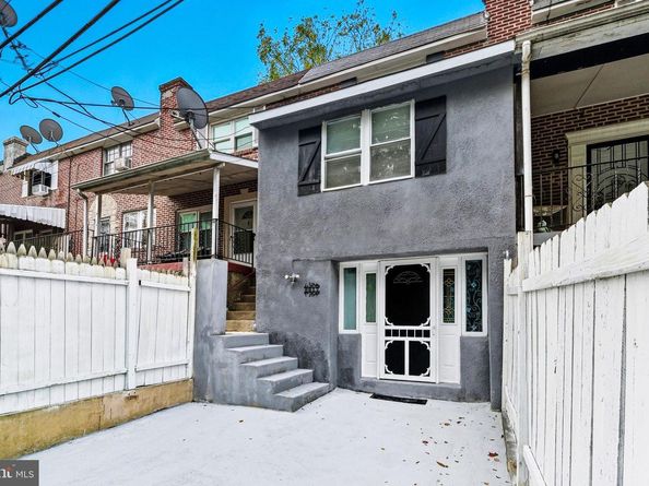 6617 Church Lane, Upper Darby PA 19082