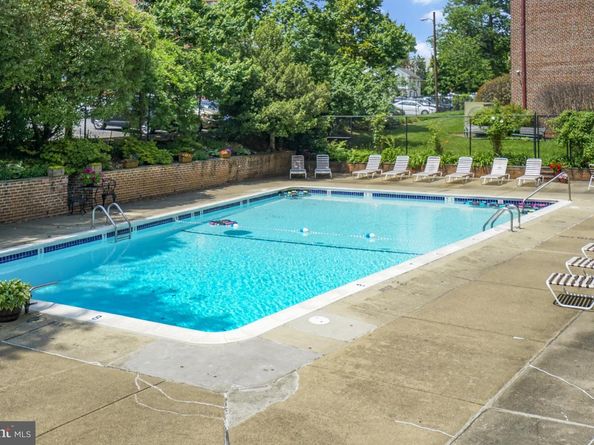 1830 Columbia Pike G3, Arlington VA 22204