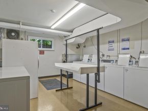 1830 Columbia Pike G3, Arlington VA 22204