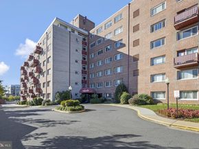1830 Columbia Pike G3, Arlington VA 22204