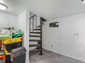 1037 Crease Street, Philadelphia PA 19125