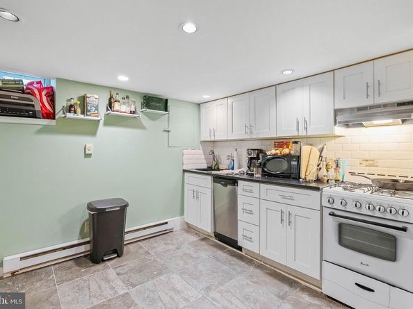 1037 Crease Street, Philadelphia PA 19125