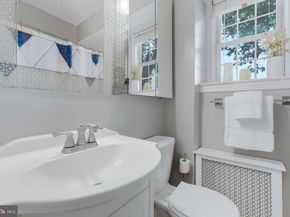 3925 Davis Place NW B7, Washington DC 20007
