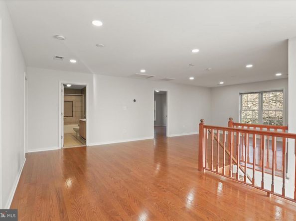 2659 Military Road, Arlington VA 22207