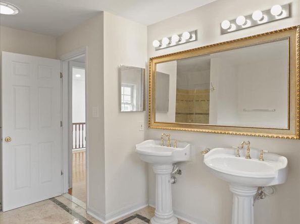 2659 Military Road, Arlington VA 22207