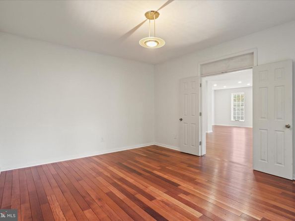 2659 Military Road, Arlington VA 22207