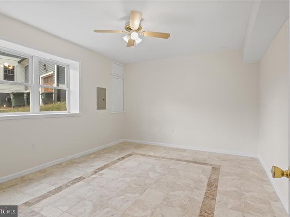 2659 Military Road, Arlington VA 22207