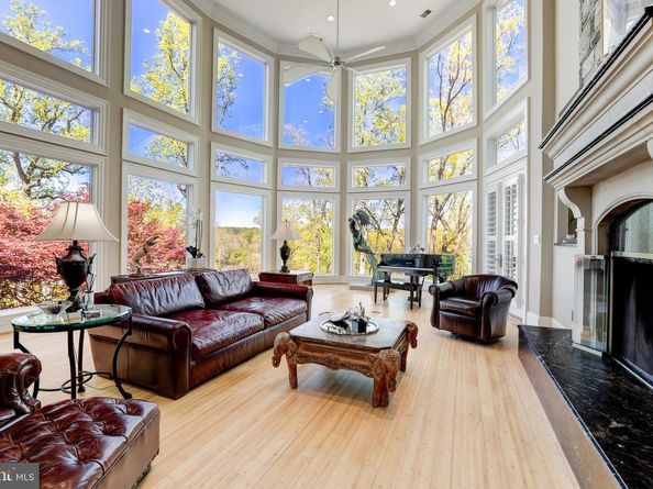 658 Live Oak Drive, Mclean VA 22101