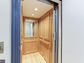 658 Live Oak Drive, Mclean VA 22101