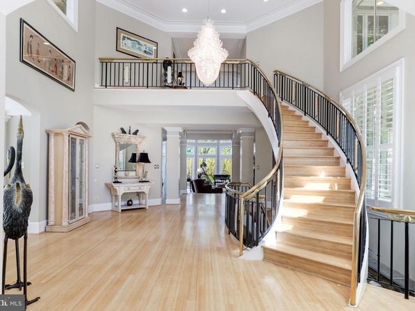 658 Live Oak Drive, Mclean VA 22101