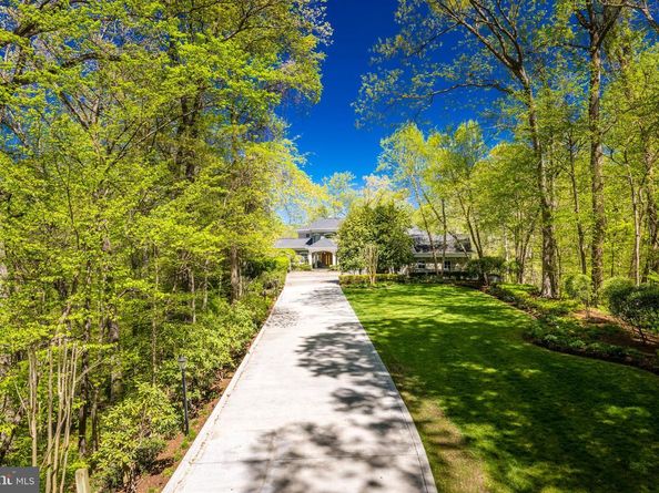 658 Live Oak Drive, Mclean VA 22101