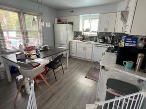 3701 President Street, Philadelphia PA 19114