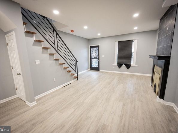 6124 Lensen Street, Philadelphia PA 19144
