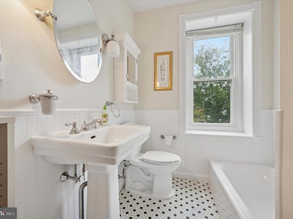 608 Washington Lane, Jenkintown PA 19046