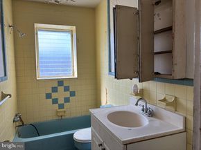 4228 Hartel Avenue, Philadelphia PA 19136