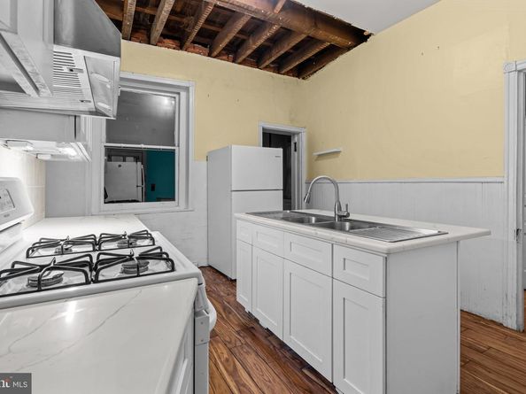 4401 Pine Street, Philadelphia PA 19104