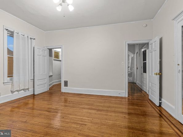 4401 Pine Street, Philadelphia PA 19104