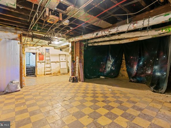 4401 Pine Street, Philadelphia PA 19104