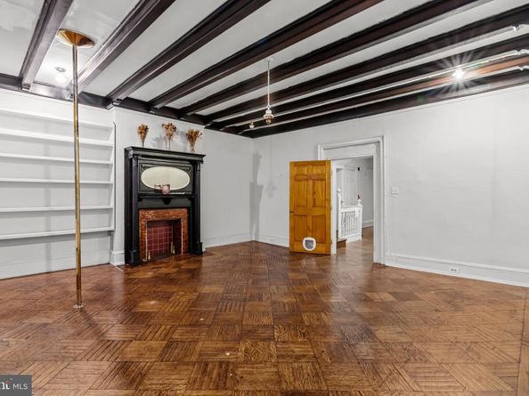 4401 Pine Street, Philadelphia PA 19104