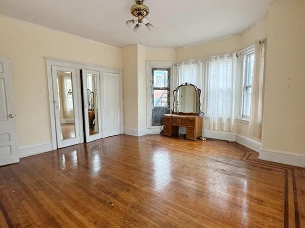 4401 Pine Street, Philadelphia PA 19104