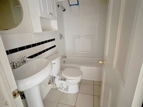 4401 Pine Street, Philadelphia PA 19104