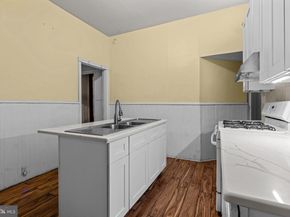 4401 Pine Street, Philadelphia PA 19104