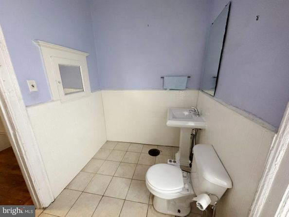 4401 Pine Street, Philadelphia PA 19104