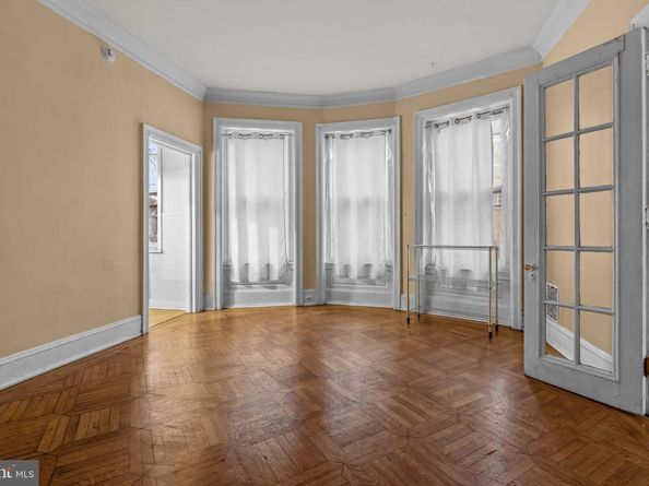 4401 Pine Street, Philadelphia PA 19104