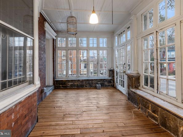 4401 Pine Street, Philadelphia PA 19104