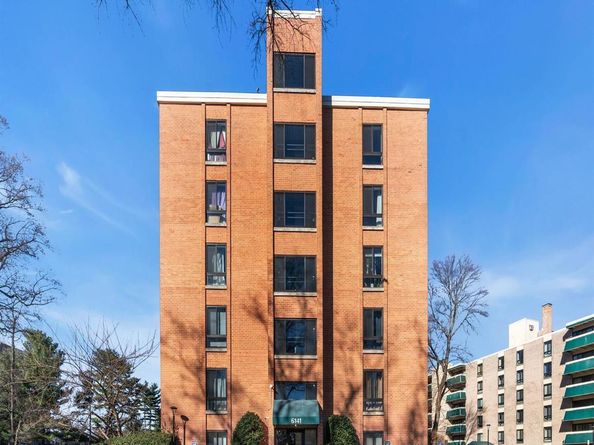 6141 Leesburg Pike 504, Falls Church VA 22041