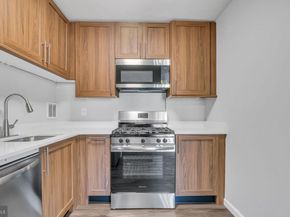 6141 Leesburg Pike 504, Falls Church VA 22041