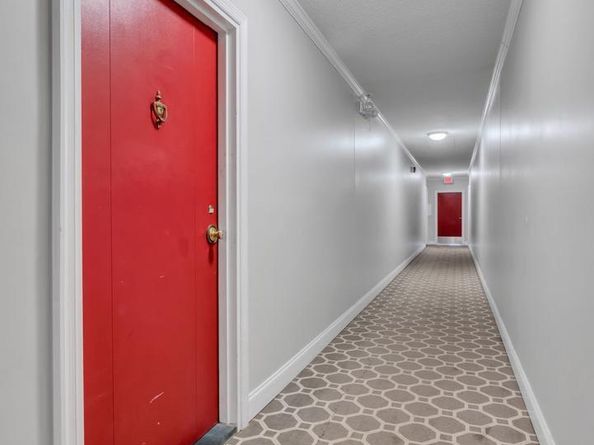 6141 Leesburg Pike 504, Falls Church VA 22041