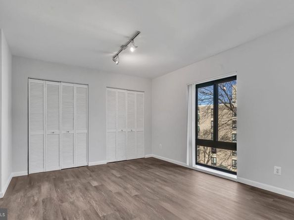 6141 Leesburg Pike 504, Falls Church VA 22041