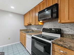 6300 Stevenson Avenue 907, Alexandria VA 22304