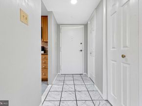 6300 Stevenson Avenue 907, Alexandria VA 22304