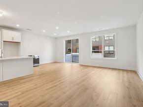 949 Riverplace Drive, Conshohocken PA 19428