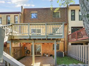 1724 Cy Court, Vienna VA 22182