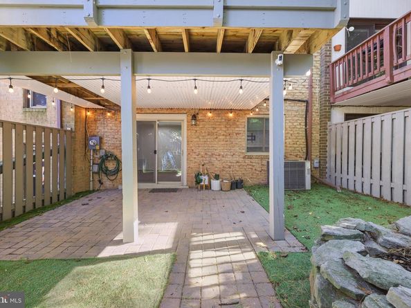 1724 Cy Court, Vienna VA 22182