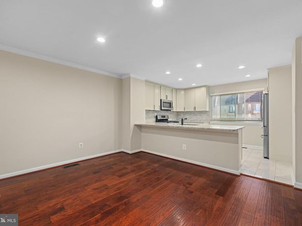 1724 Cy Court, Vienna VA 22182